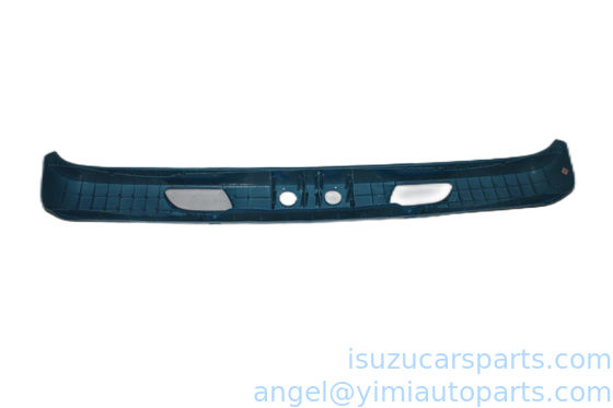 Το ISUZU NPR71 BUMPER FRT CENTER 8979990131